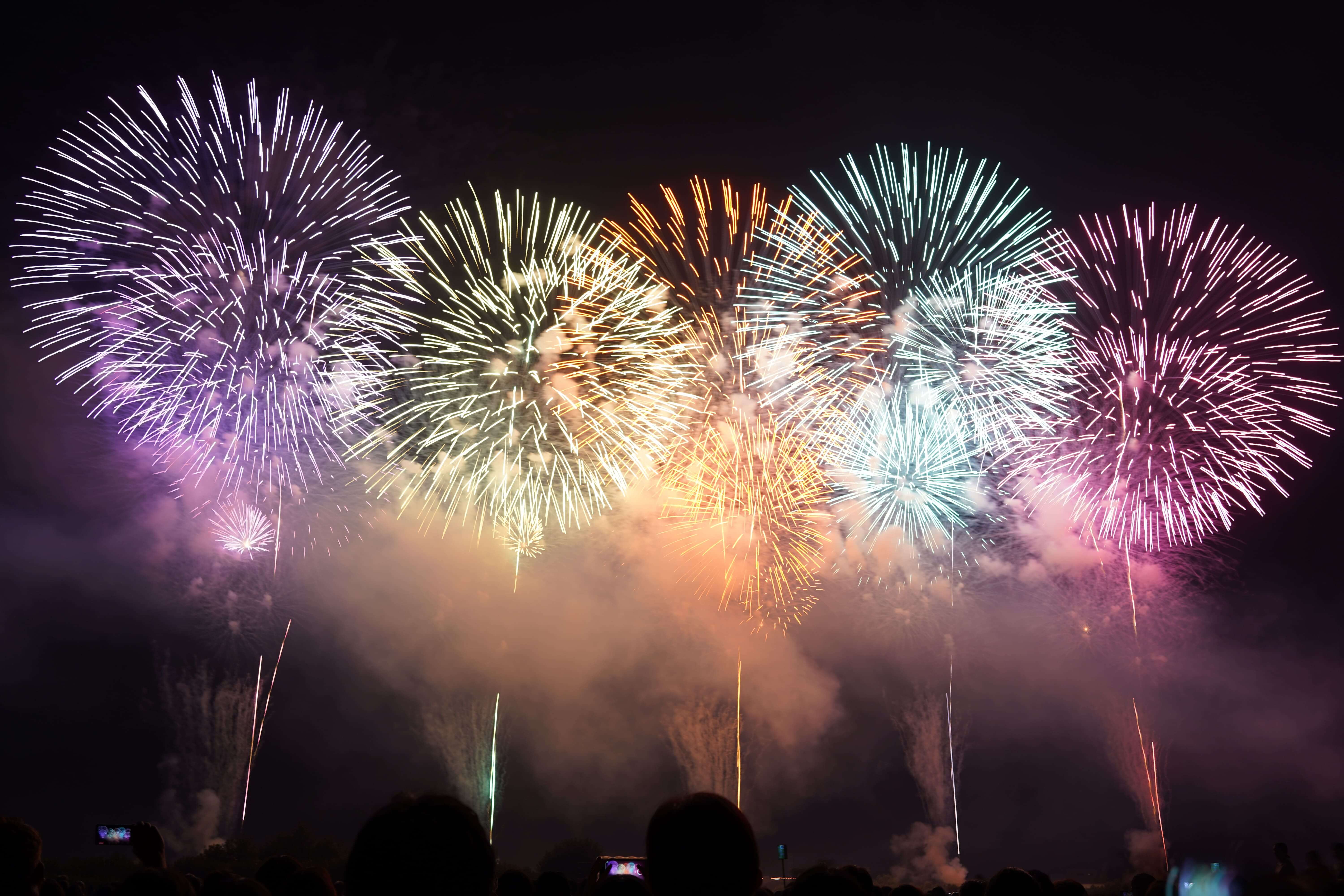 日本三大花火大会」とは？日本最大規模の超大型花火大会をチェック！ - 花火大会2025 - ウォーカープラス