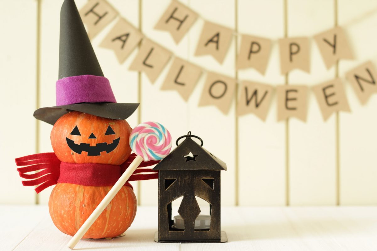 100均で揃う！ハロウィンツリーオーナメントの賢い選び方とDIYアイデア