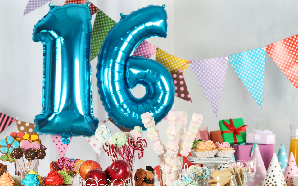 ハート 風船セット バルーン インテリア ブルー 子供部屋 飾り付け プロポーズ ゴージャス 誕生日 ベビーシャワー サプライズ 0歳 10歳 20歳パーティー用品 飾り付け 撮影 インテリア 小物 結婚式 会場装飾 ハッピーバースデー管理番号B554Deco Street