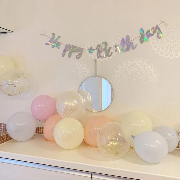 👯‍♀️, 妹の誕生日パーティー🎉, 可愛い韓国ケーキとダイソーのパーティーグッズで飾り付け☺️,ダイソー可愛いグッズ沢山あって本当に助かった🤭🎂