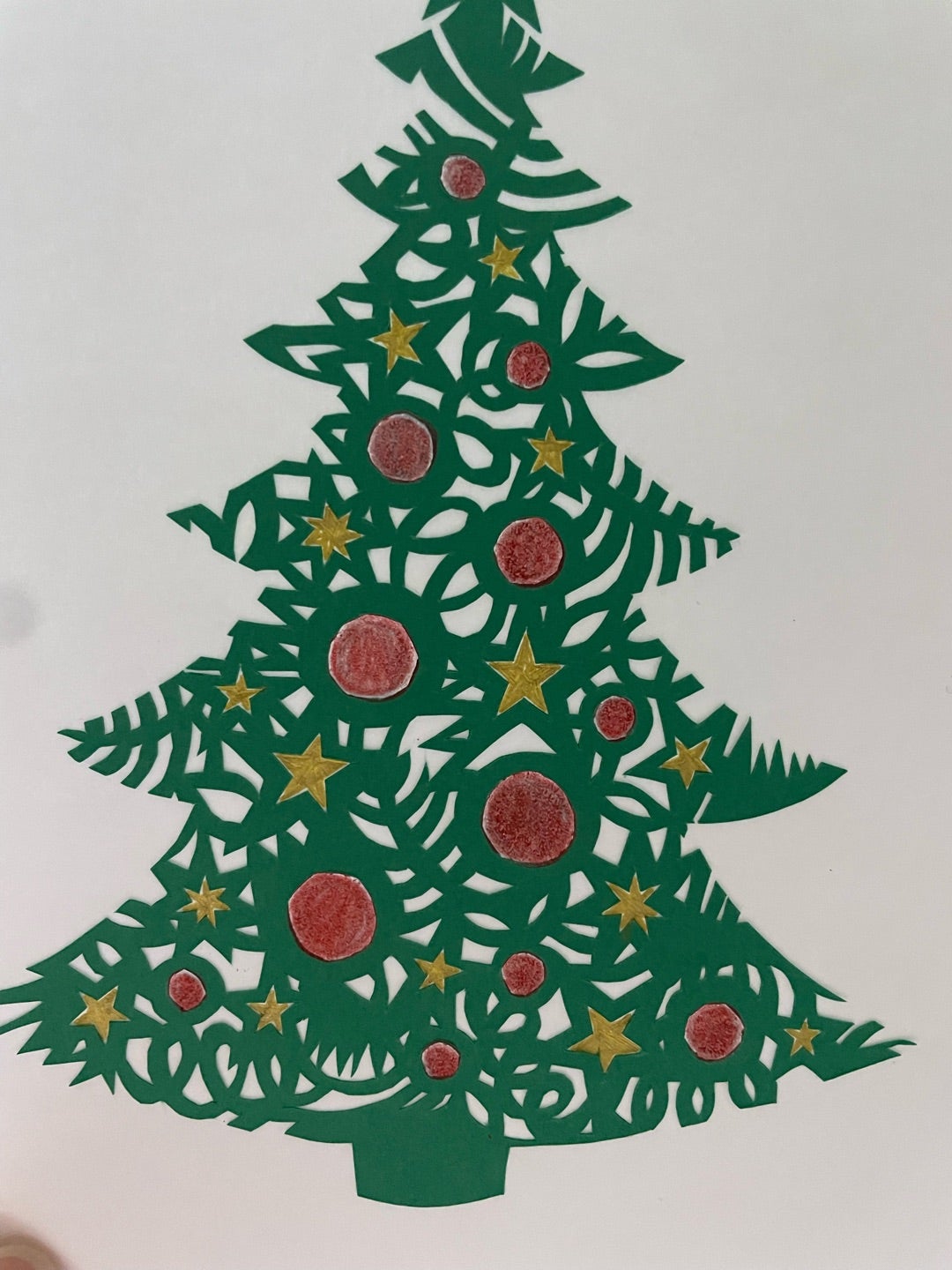 切り絵で作るクリスマスツリー by戸田友美さんリビング大阪Web