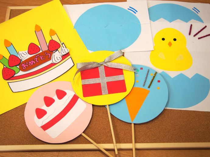 クリスマス会 お誕生日会出し物 パネルシアター 保育教材 スケッチブックシアター 完成品 誕生日会 出し物 スケッチブックシアター マジックシアター視覚教材 保育教材 - niconico0126minne byGMOペパボ 国内最大級のハンドメイド・手作り通販サイト