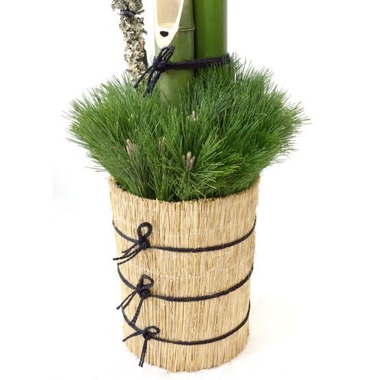 シンプル門松＜お正月・縁起物・お飾り・１月・年末年始＞ちょっとした隙間に使えるワンポイントカット無料イラスト素材TemplateBox