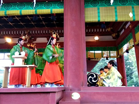 鎌倉・鶴岡八幡宮での成人の記念写真 出張撮影 について 2025年6月更新News＆Blog出張撮影・出張カメラマンのLIFESNAP七五三・お宮参り・家族写真