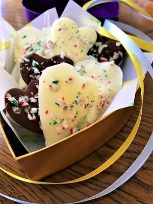 クリスマスキャンディーケーイン杖の色の意味は？場所は？飴の味は