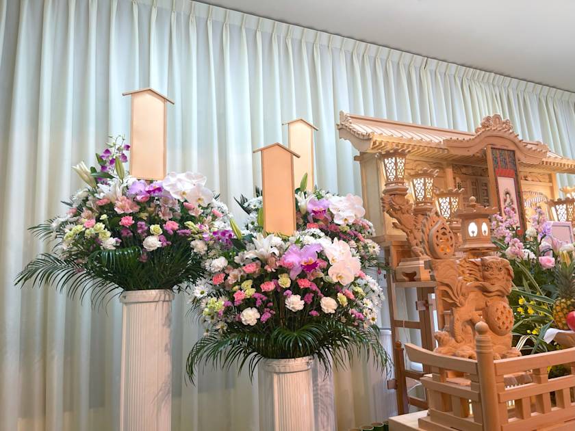 毎日がお葬式 » 供花とは