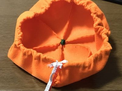 ハロウィン 100均フェルトでかぼちゃ帽子の作り方 型紙ありみみねこ日誌