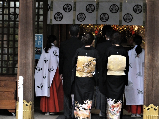 挨拶文の選び方やNGワードを確認しよう！ 実は「料金別納郵便」もNGワードなんです！歌の音 wedding design