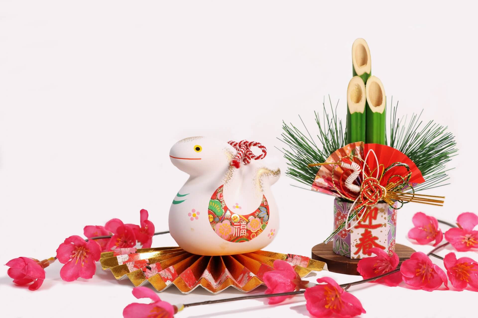 2025年巳 へび 年 年賀状デザインのイラスト㊸ 無料