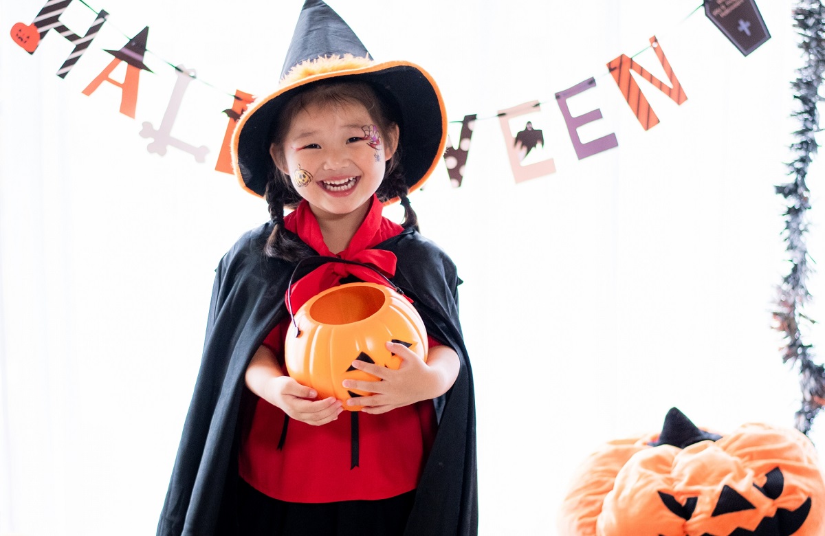 ハロウィン仮装に！かわいいゾンビメイクのやり方メイク・メイクアップAll About