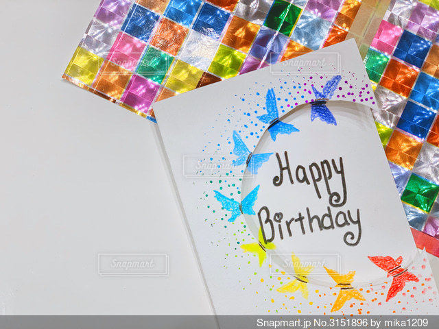 プレゼントに添えたい♪手作り「誕生日カード」のアイデア集＆おしゃれな誕生日カード20選キナリノ