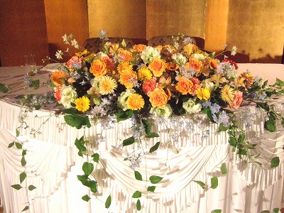 ウェディングに取り入れたい♡オータムカラーはオレンジで決まり！アツメル結婚式レシピ 買える結婚式アイテム WeddingMart ウェディングマート