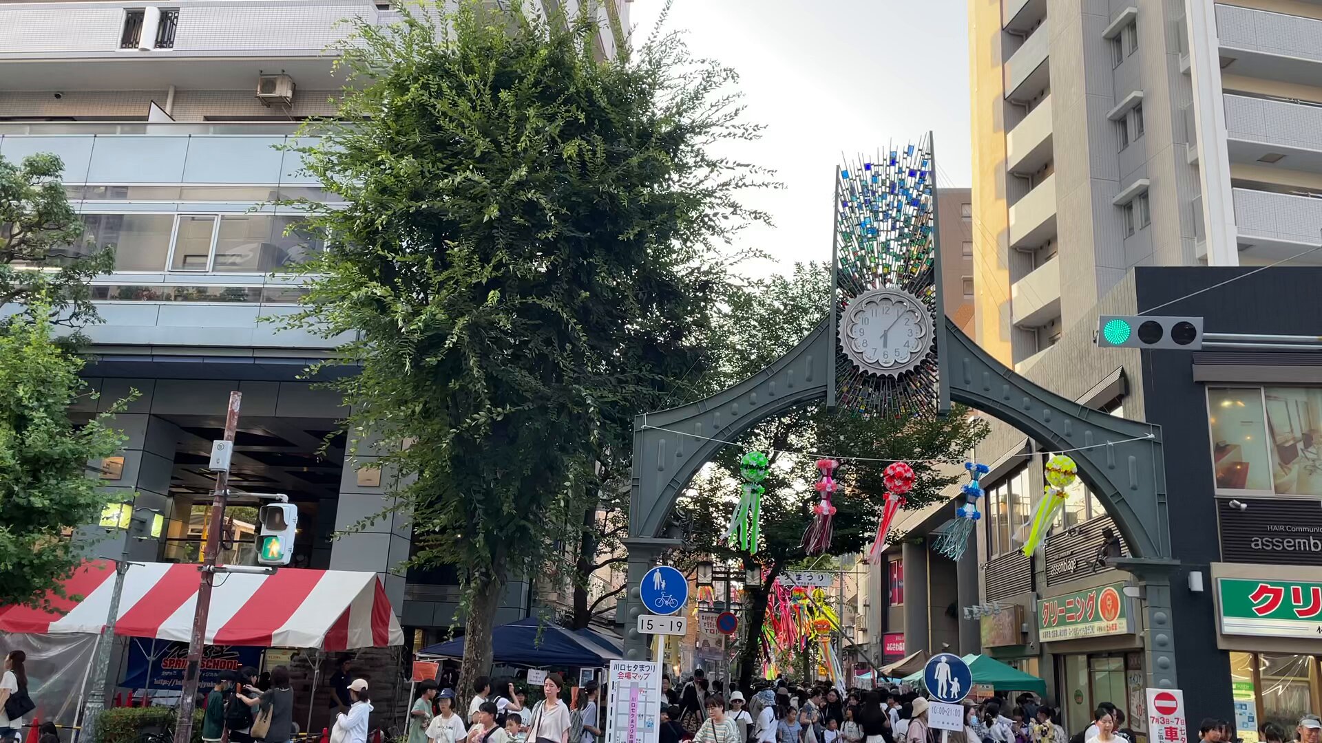 ふじの市商店街、夜の「川口七夕まつり」の様子。めっちゃ人、人、人で賑わってたよ。 「第63回川口七夕まつり」の期間は7月3日〜7月7日まで。川口七夕まつり川口七夕まつり2024ふじの市商店街川口市川口マガジン