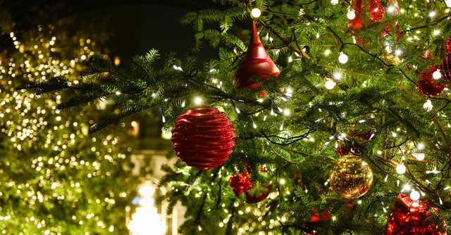 卓上にも飾れるクリスマスツリーおしゃれで小さいツリーの人気おすすめランキングカウナラ