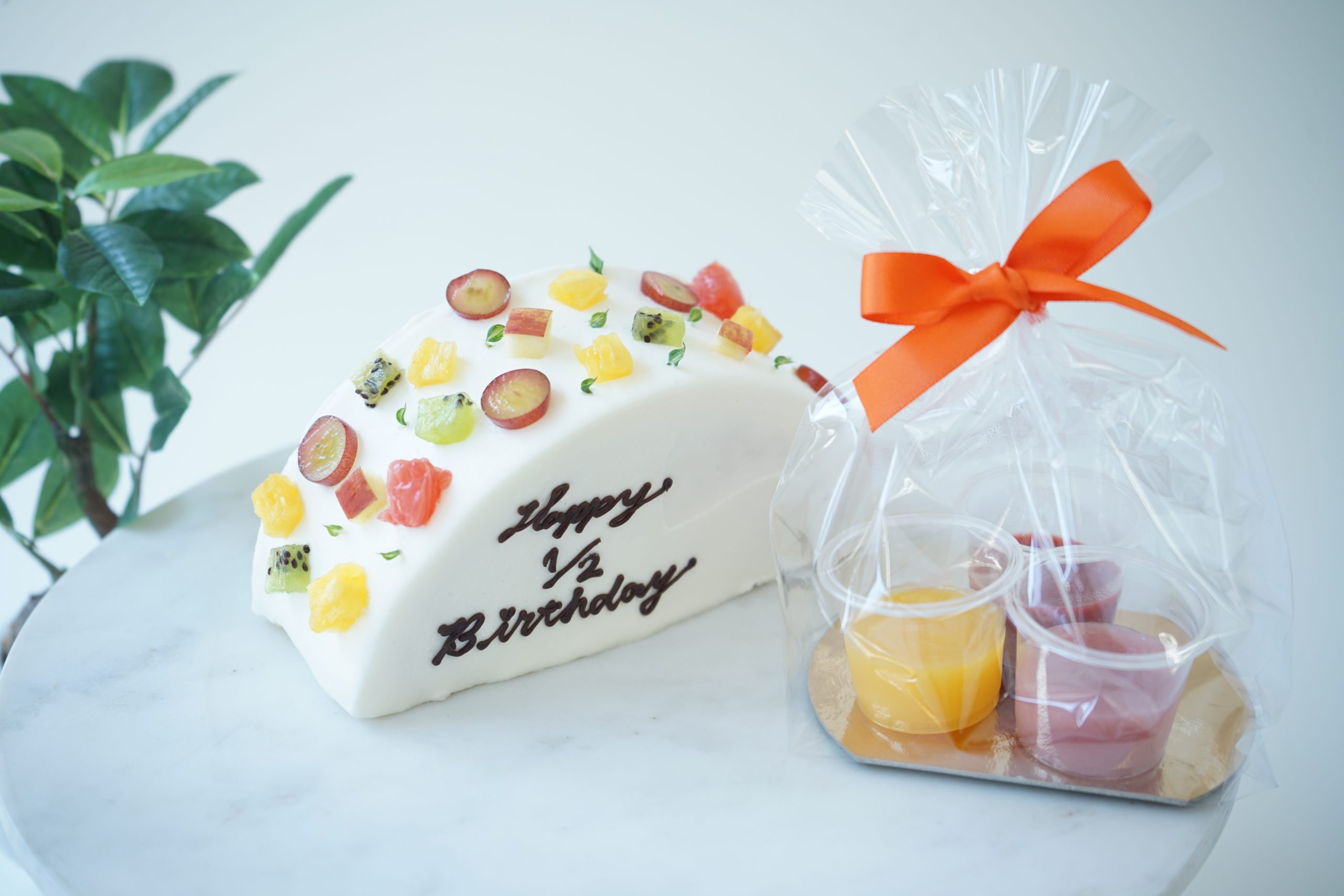 ハーフバースデーとは？お祝い方法や記念撮影について写真館スタジオキャラット