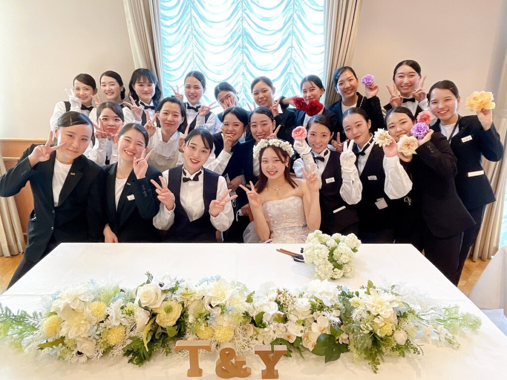 DAISO １００均でシャンパンタワーを自宅で簡単にやってみたら意外な事が発覚した！ 誕生日- YouTube