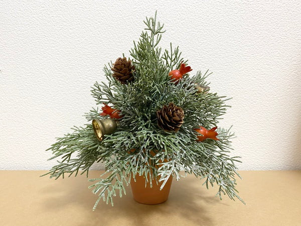 2022年 おしゃれなクリスマスツリー＆オーナメント10選 北欧風や壁面タイプもminneとものづくりと