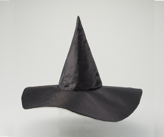 ハロウィンにぴったり！画用紙の帽子の作り方