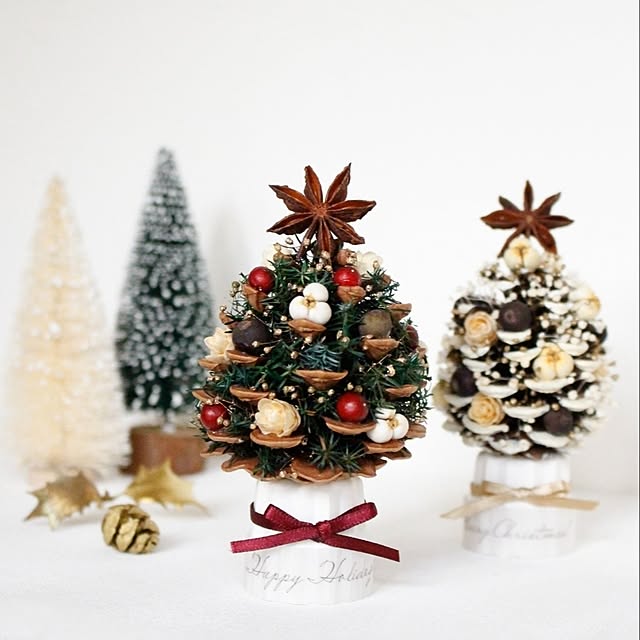 100均材料で「松ぼっくりツリー」を作りました！ クリスマスのハンドメイド・作り方紹介！LEE