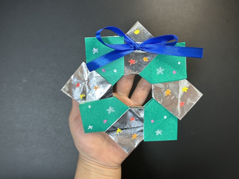 Origami Christmas wreath instructions 折り紙 クリスマスリースの簡単な折り方