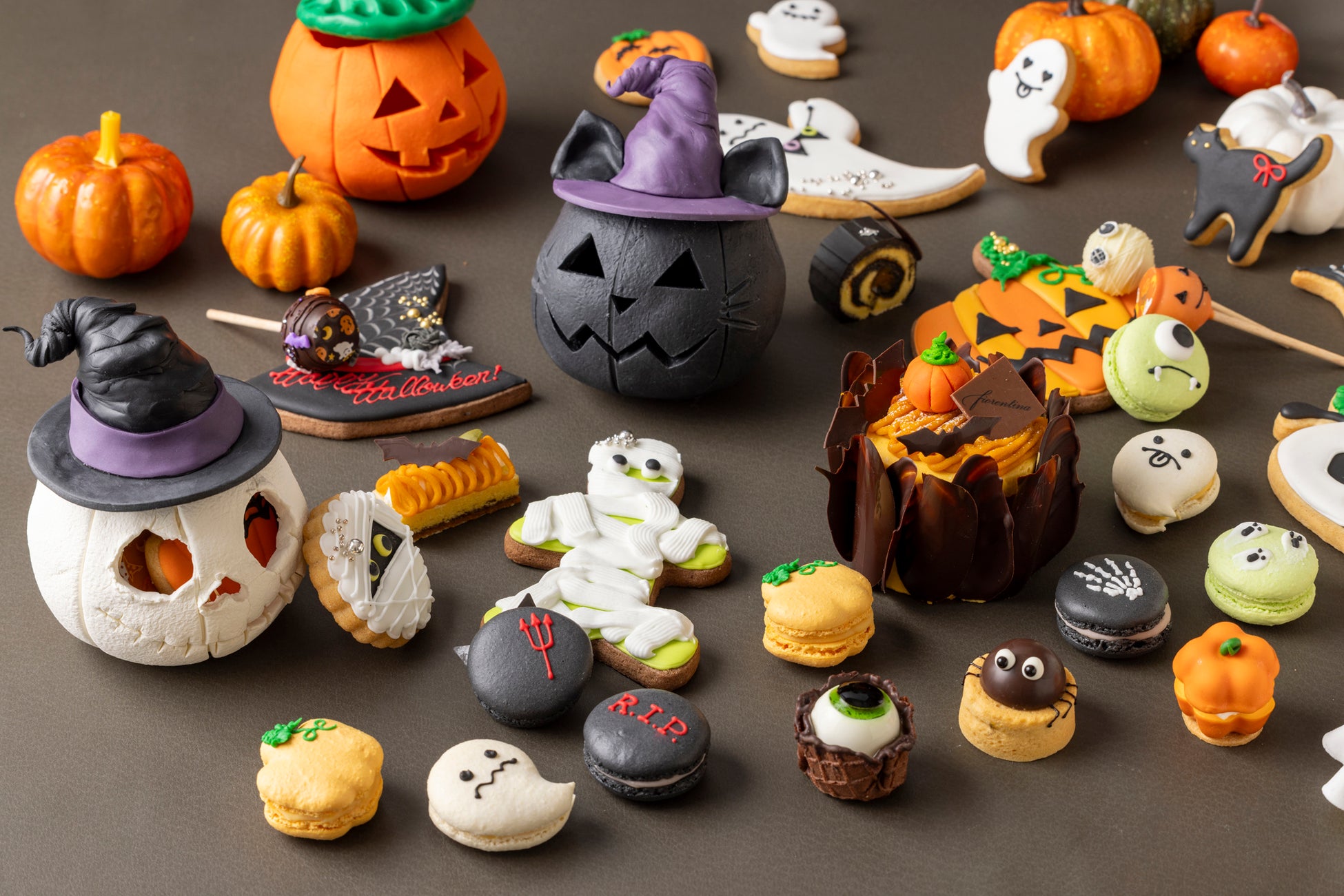 おばけ ハロウィン イラスト キャラクターの写真素材 - PIXTA