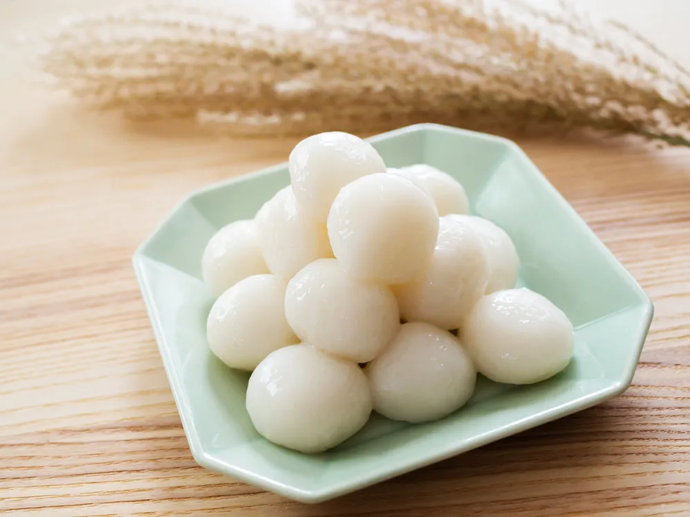 秋の風物詩「お月見」のディスプレイアイデアやおすすめアイテムを紹介RoomClip mag暮らしとインテリアのwebマガジン