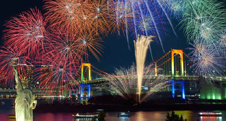 クリスマスイブの花火大会tomopuyoのブログ