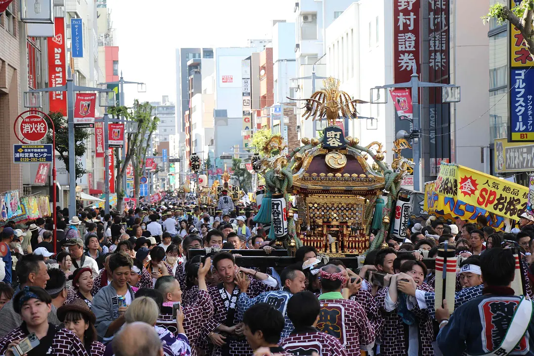 60 2024年 与野夏祭り 7月13日土曜日 与野夏祭りでのお神輿の宮出し。祭 囃子を聞くと童心に戻ってウキウキします。後半午後4時から清水さいたま市長の与野夏祭り開催挨拶 与野夏祭り お神輿 お祭り - YouTube