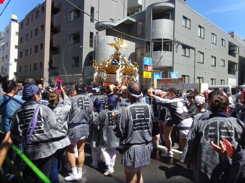 佃しま住吉の祭』月島・勝どき 東京 の旅行記・ブログ by もろずみさん フォートラベル