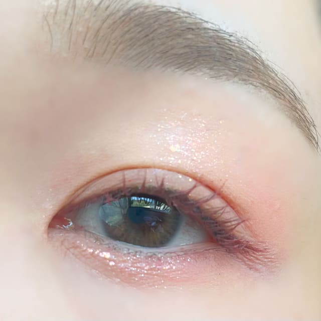 ハロウィンメイクは病みメイクがトレンド!おすすめカラコンとメイク紹介♪モアコンタクト モアコン 公式カラコン通販