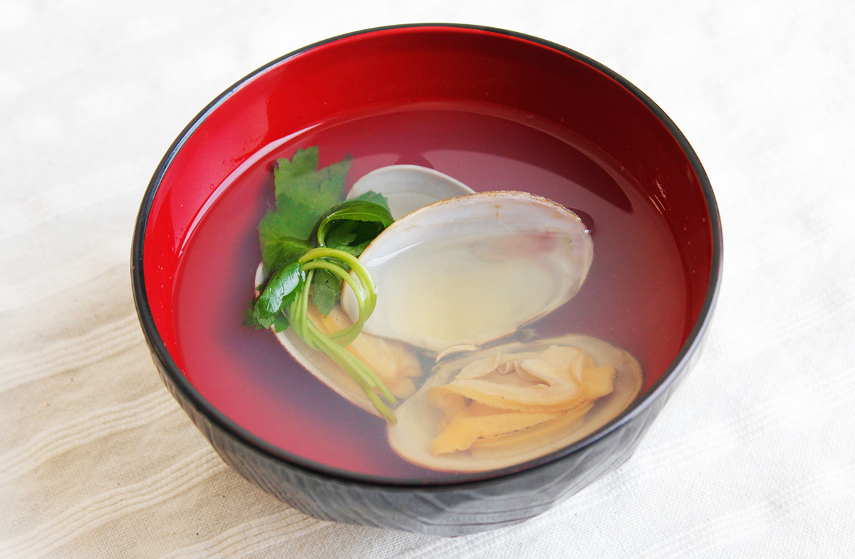ひな祭りになぜはまぐりのお吸い物？レシピでわかる由来と栄養
