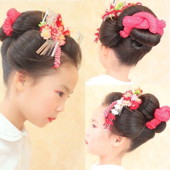 七五三 7歳 髪飾り 日本髪 桃割れの日本髪で迎えた７歳の