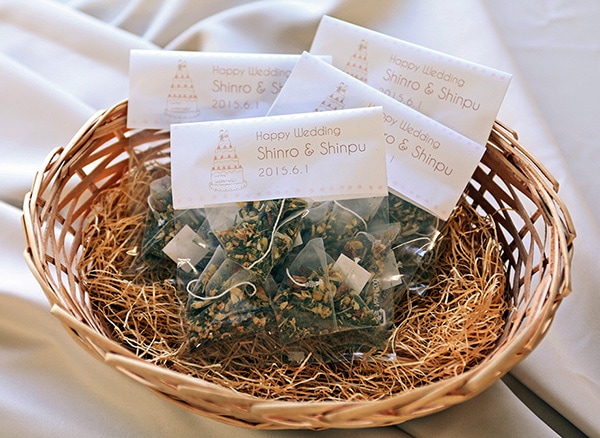 結婚式のプチギフトにも使える！おしゃれなラッピング術をご紹介 2月26日は「包むの日」 omotte magazine fromANNIVERSAIRE記念日にまつわるマガジン