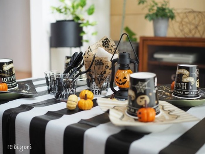 100均のハロウィングッズを使ったテーブルコーディネートがかわいいイチオシichioshi
