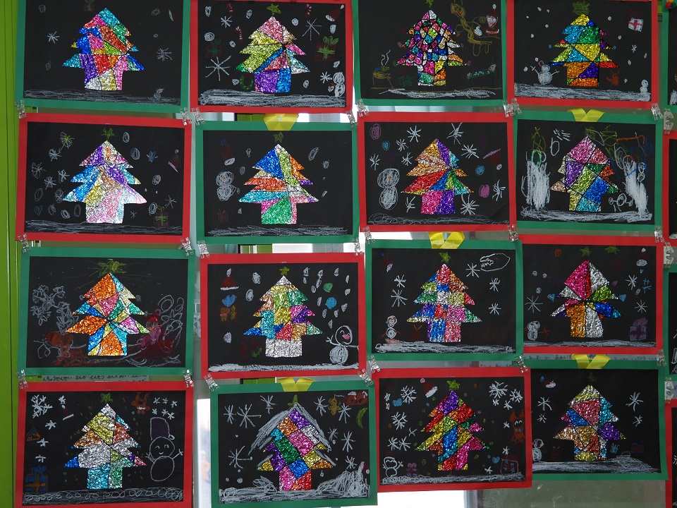 ０歳児ひよこ組クリスマス製作」 あざみ会社会福祉法人 あざみ会