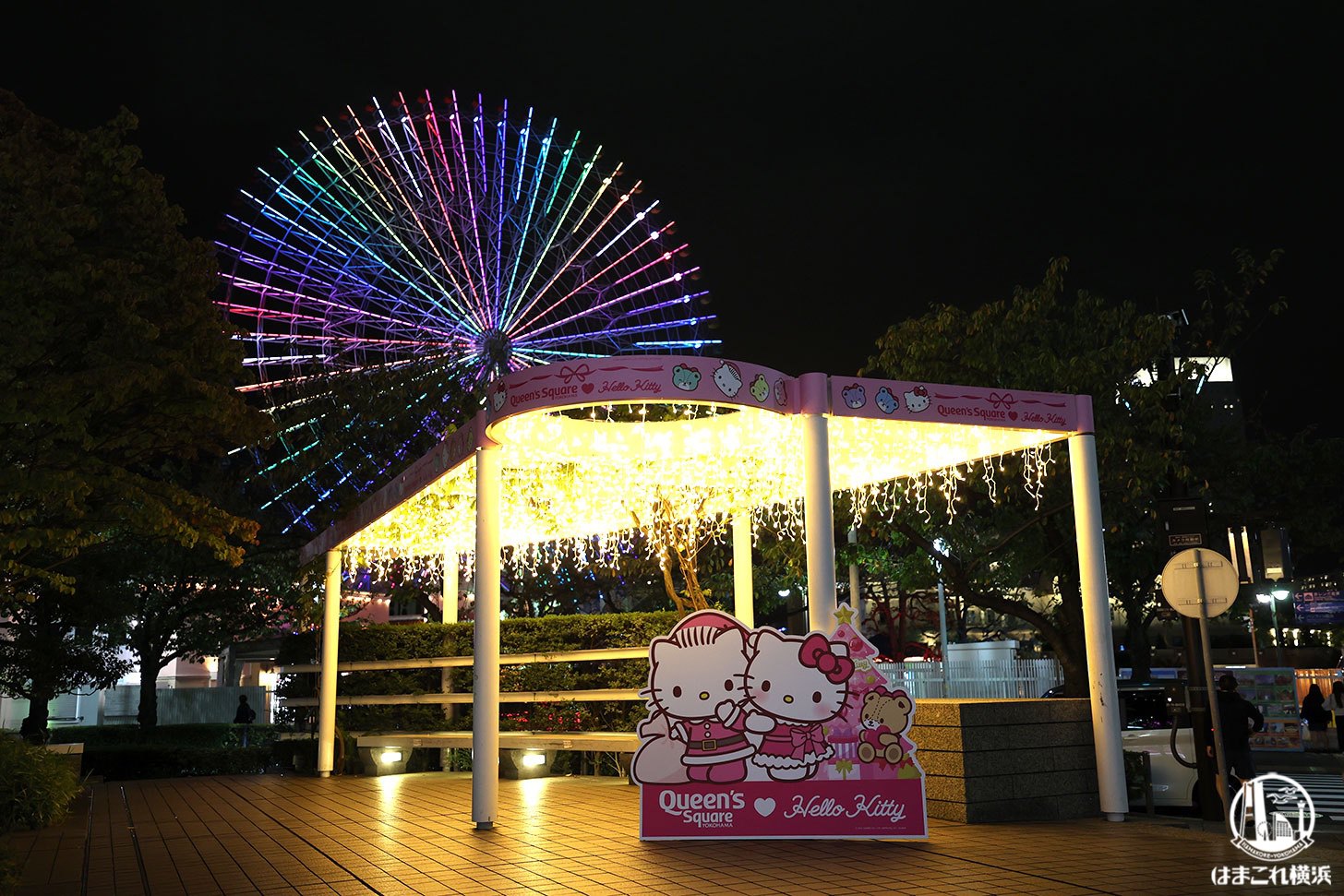 クイーンズスクエア横浜「ハローキティハッピークリスマスツリー」点灯！ショータイムやイルミネーション満喫はまこれ横浜