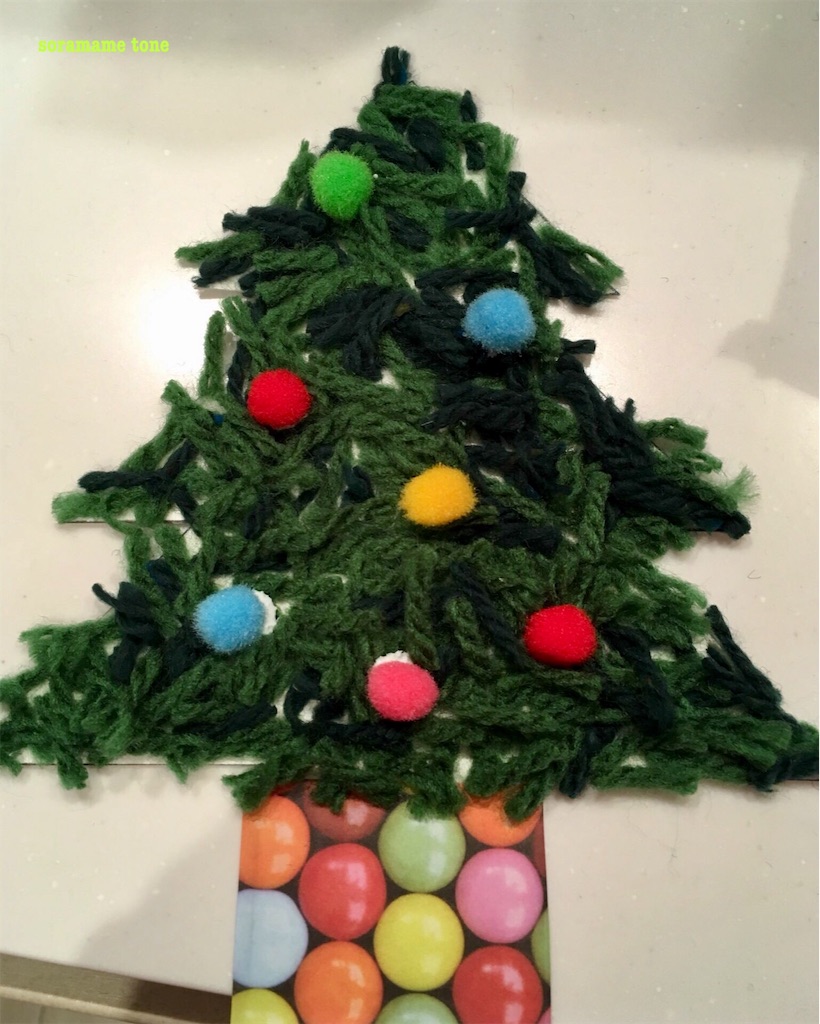 ハンドメイド 毛糸 クリスマスツリークリスマス100均DIY 毛糸で作るクリスマスツリ