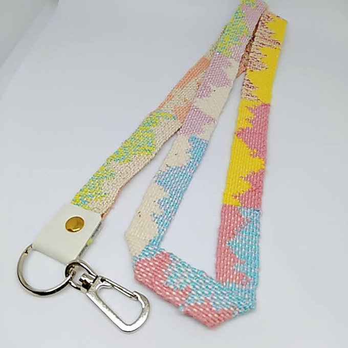 レザークラフト初心者でもできるネックストラップの作り方 – オリジナルネックストラップのジェイアンドシーサプライ