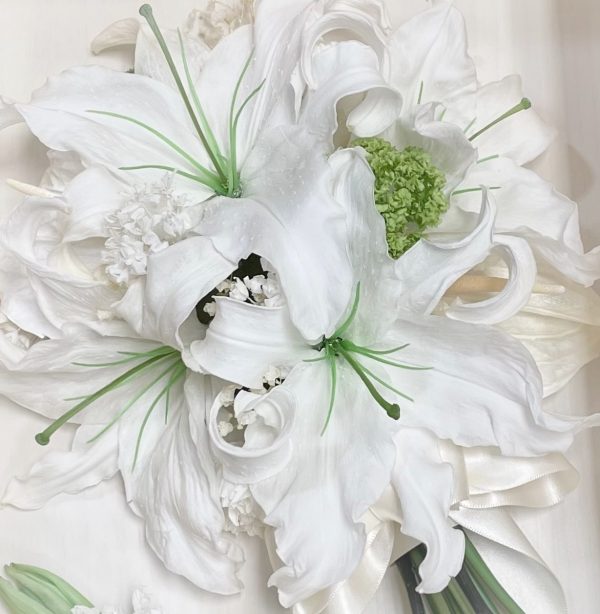 ユリ 百合 ・カサブランカで豪華に！ウェディングブーケデザイン花嫁ノート