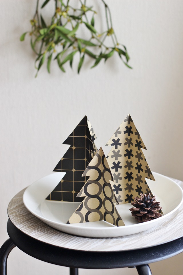 折り紙で作るクリスマスオーナメント 折り紙２枚で簡単に手作りできるベツレヘムの星の作り方☆LEE