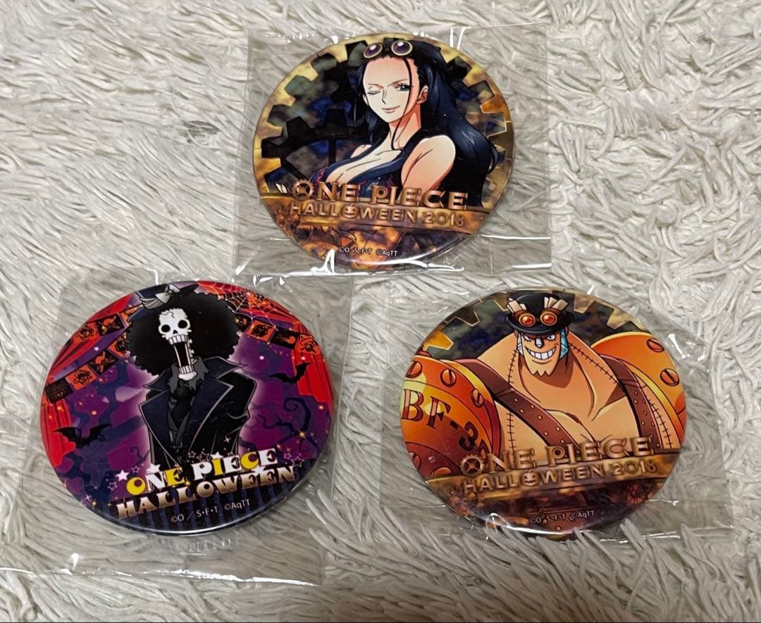 ワンピース ハロウィン 缶バッジ エースの通販 by まなみ's shopラクマ