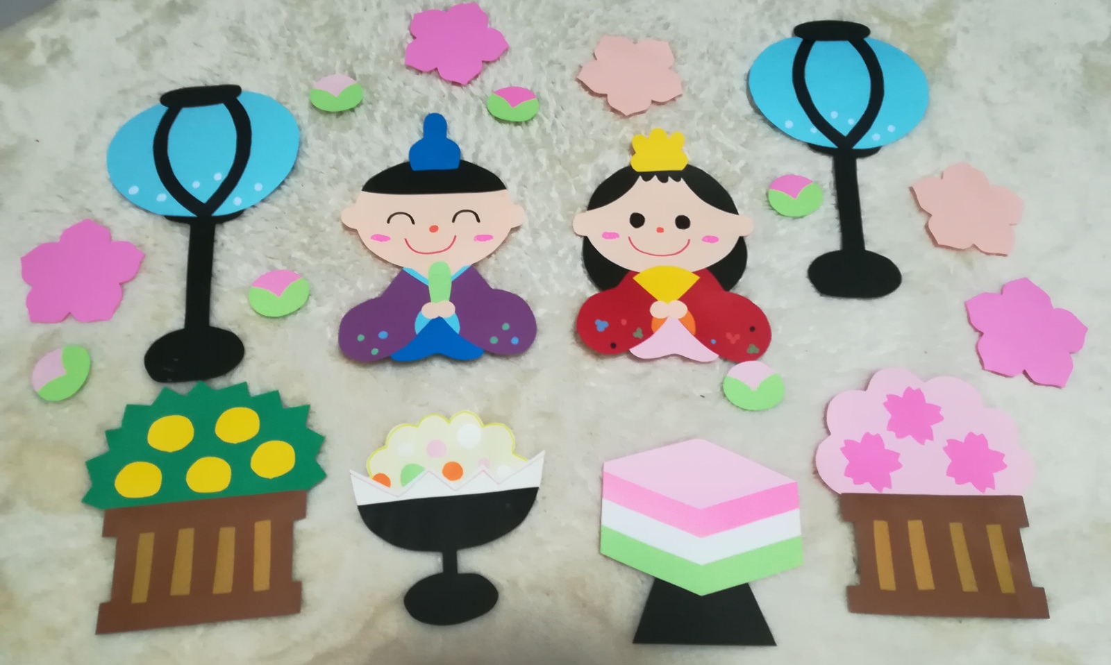 子どもと楽しむひな祭り！簡単お雛様製作＆壁面飾りアイデアHOKET MAGAZINE子ども向け工作・ワークショップ情報株式会社HOKET