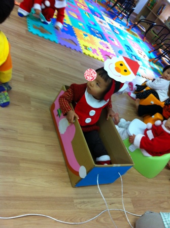 2019.12.26 クリスマス会・ゲーム 大成 埼玉県の認可保育園と小規模保育園「うぐす保育園」