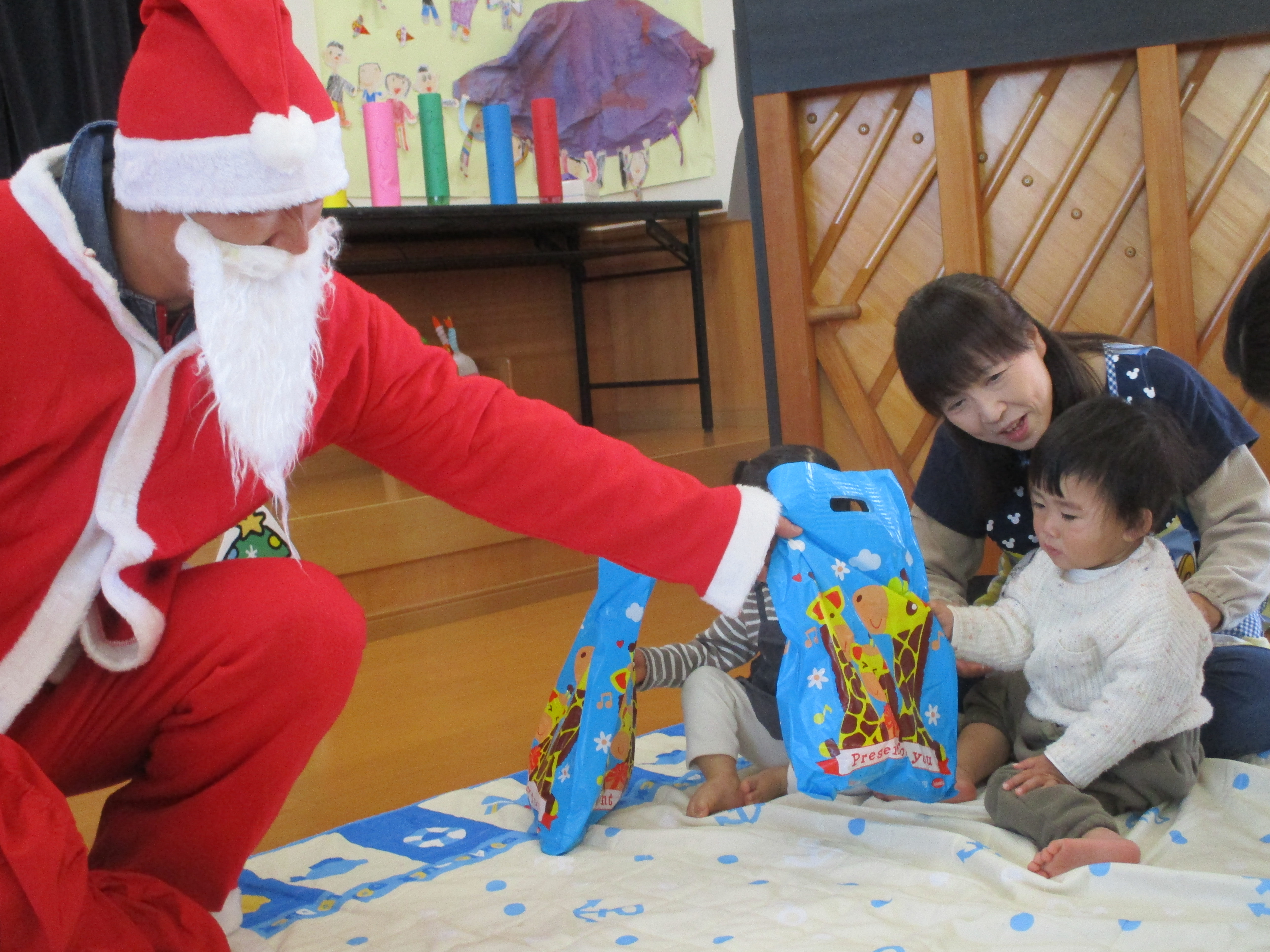 勤労感謝の日とクリスマスプレゼントを兼ねて！！「ありがとうございました」行方市立玉造幼稚園のニュースなめがた日和 行方市