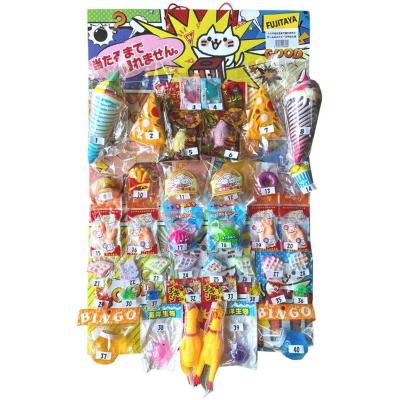 Amazon.co.jp: デラックスおたのしみ景品スペシャルセット２５個入り 当てくじ用くじ紙付き当てくじ 夏祭り 当てクジ 子ども会 くじ引き縁日 あてくじ アテクジ くじ クジ くじびき おもちゃ 子供会 保育園 幼稚園 景品 イベント お祭り プレゼント 人気 : おもちゃ