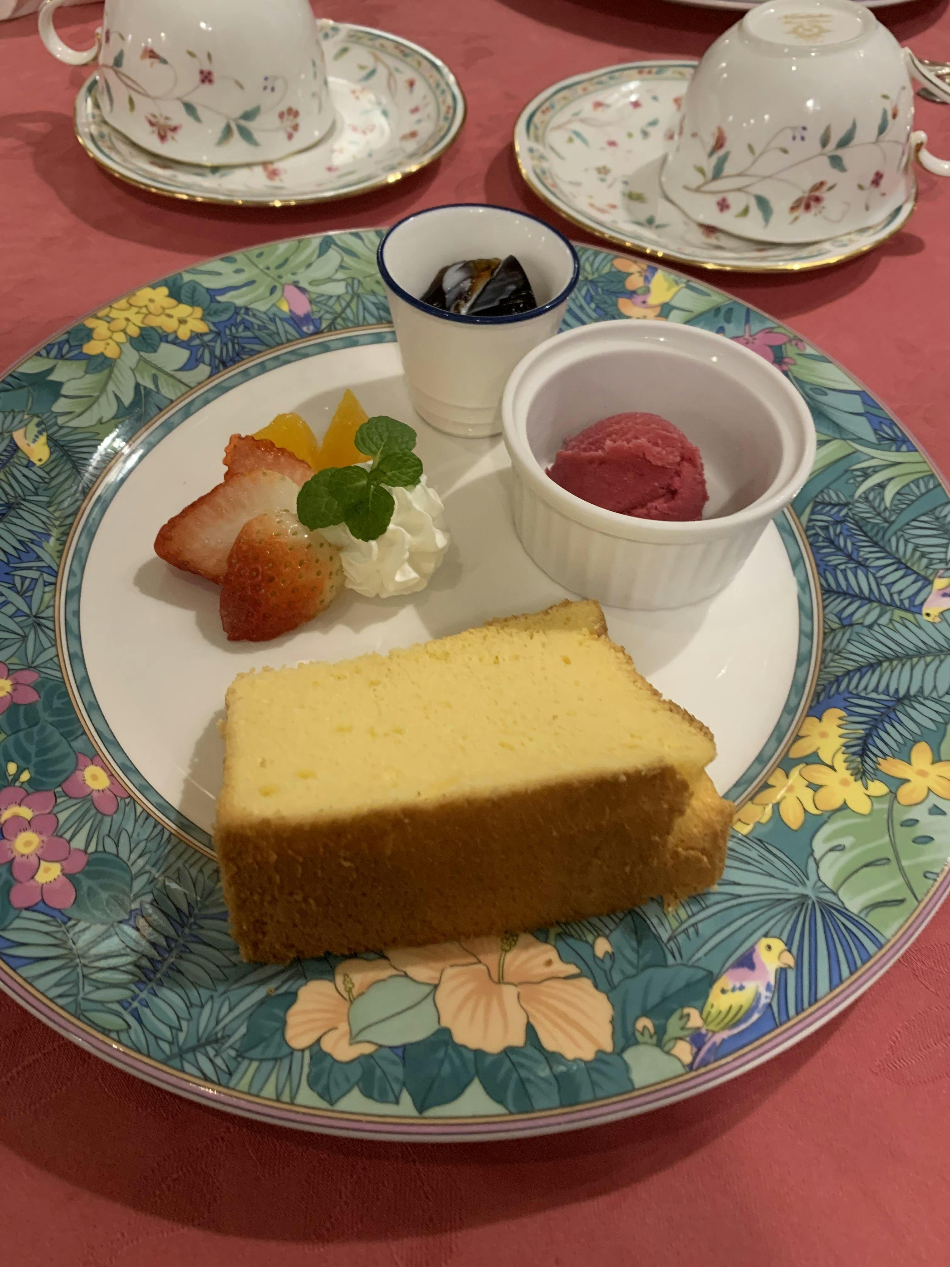 那須高原 薔薇風呂の宿 プチホテル晩餐館 - はちこーんのお一人様が行く