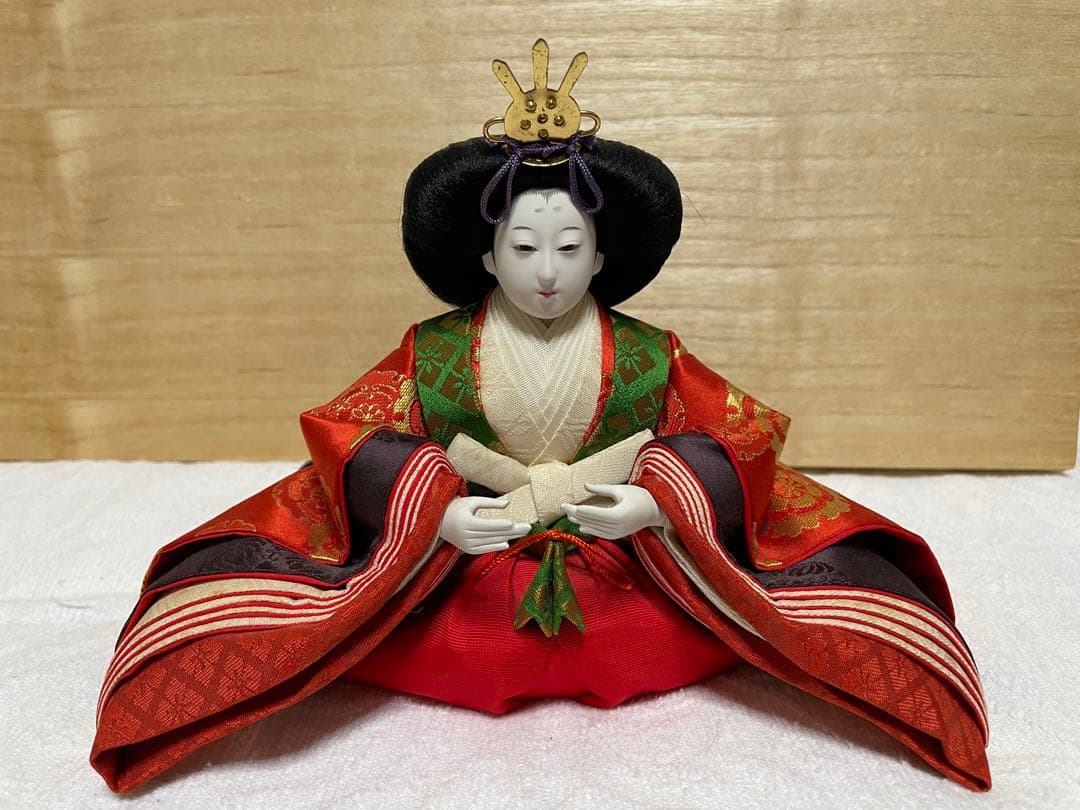 持ち物を持った三人官女のかわいいイラスト画像素材 無料 フリー