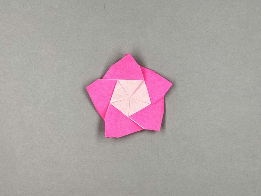 折り紙☆梅の花の折り方☆ひな祭りお正月のお飾りに！簡単可愛いウメの花おりがみレシピのpaper tocotoco