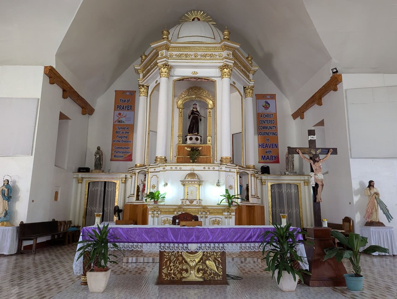 アッターゼーのカトリック教会の祭壇の写真素材・画像素材 Image 87194464