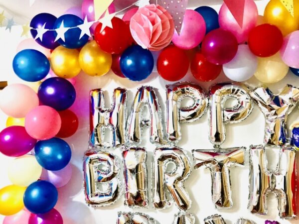 誕生日バルーンはドンキや100均でも買える？安い・人気の風船はコレ
